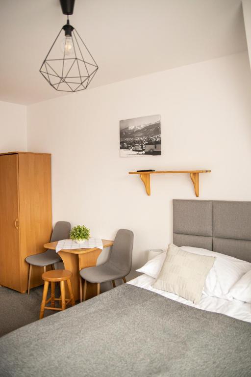 Tatrzańskie Spanie pokoje gościnne - 14