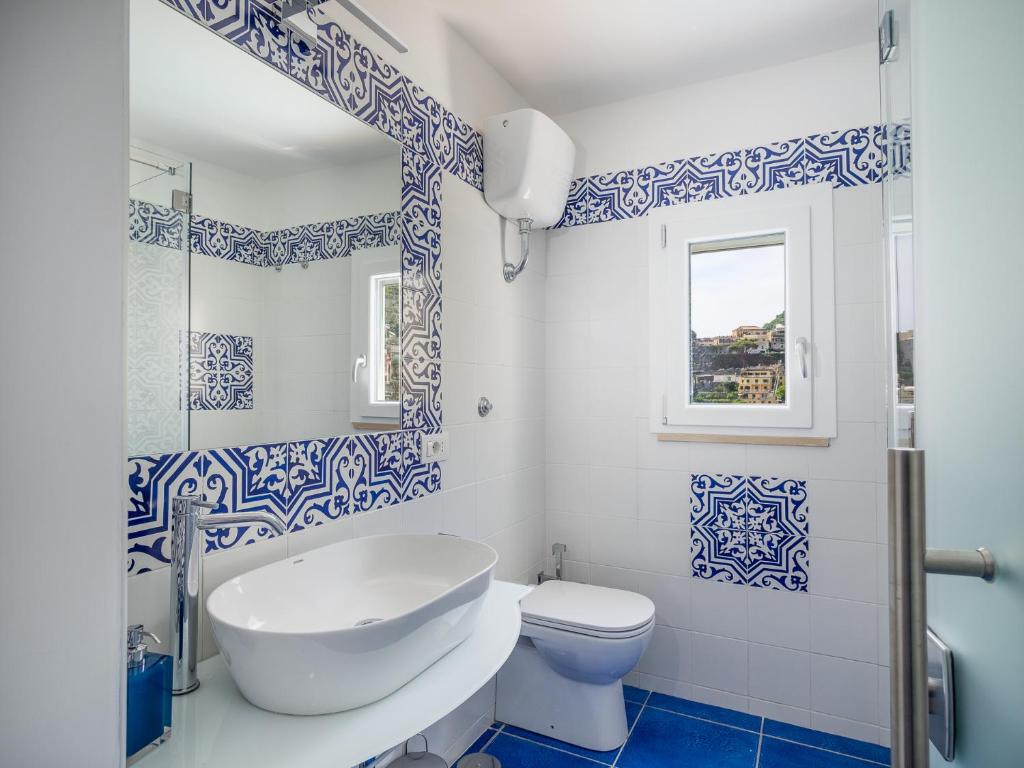 Kúpeľňa v ubytovaní Santoro Suite - De Vivo Realty Sorrento