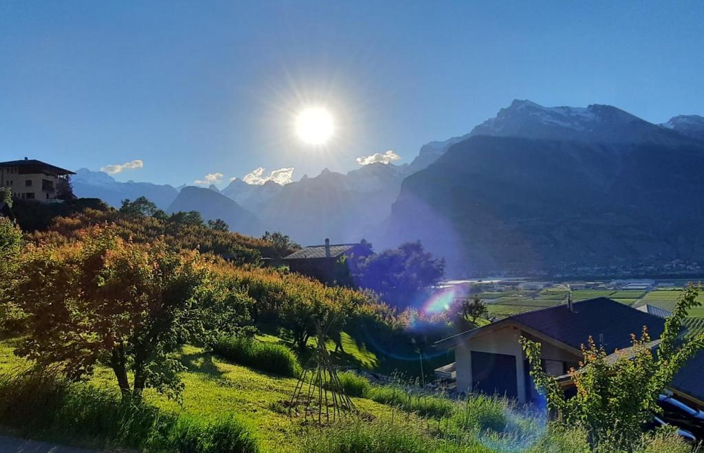 Grand appartement 6 personnes, surf, ski et randonnées - Resim 8