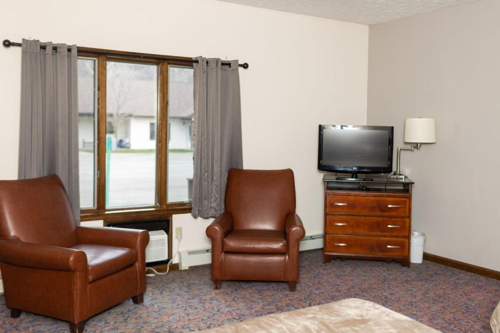 Mountain View Lodge - King Suite