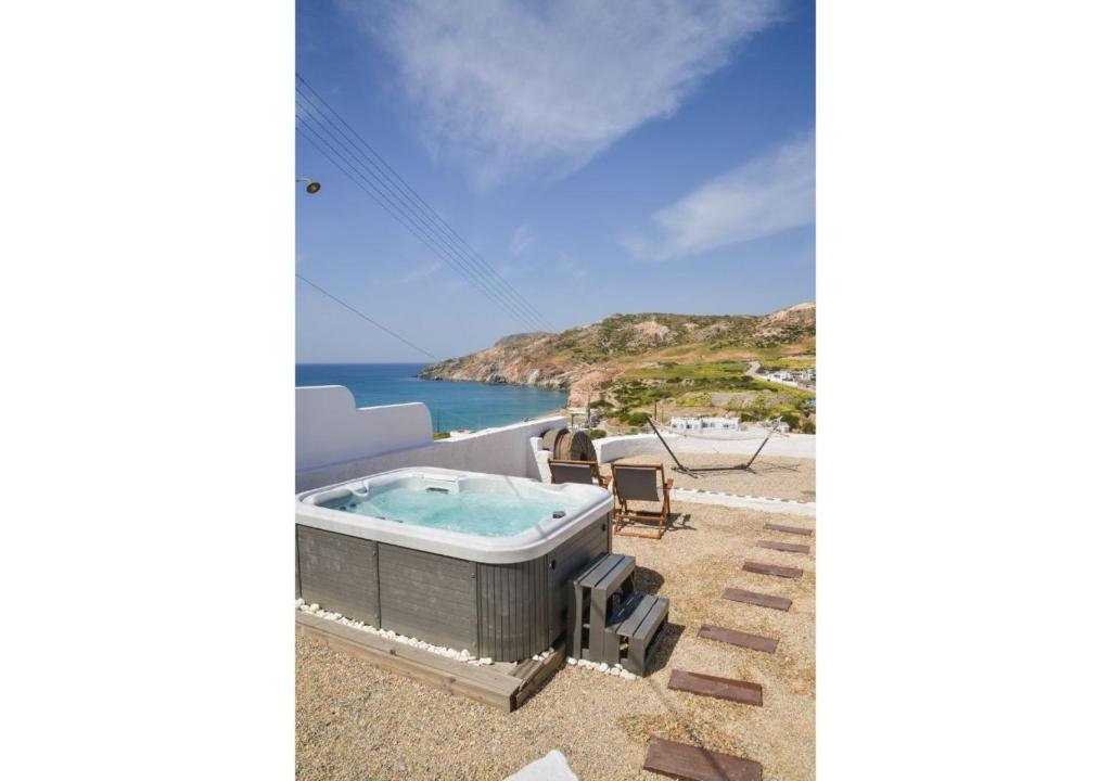 Avgerinos Deluxe Rooms - Queen Room With Spa Bath