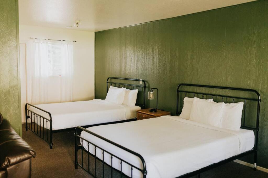 The Long Barn Lodge - Sala Regina