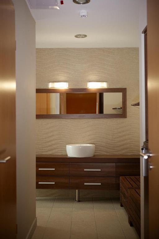 Kúpeľňa v ubytovaní Fordan Hotel Pécs