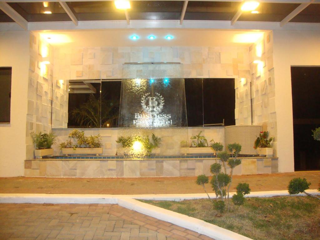  Business Park Hotel