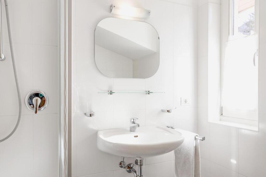 A bathroom at Appartements Beikircher
