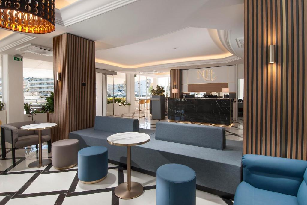 Posezení v ubytování Hotel Alexander