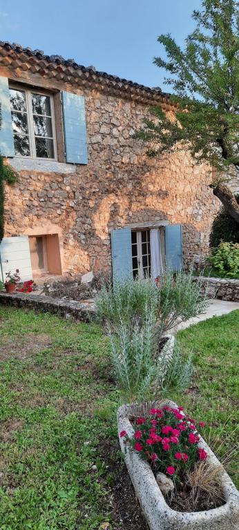 Zahrada ubytování Gîte Les Fourches