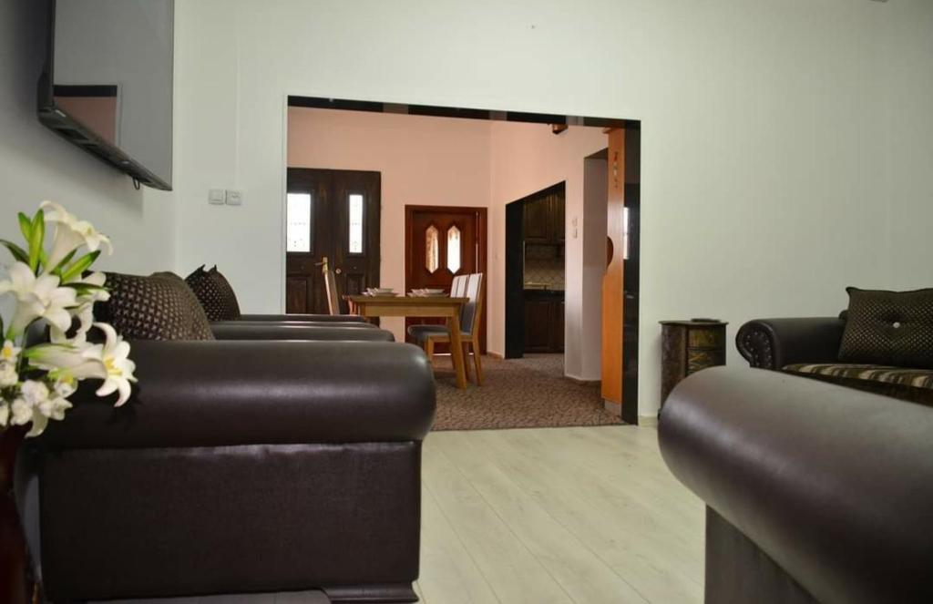 Φωτογραφία από το άλμπουμ του צימרים בגולן דובדבן בחרמון σε Mas'ada