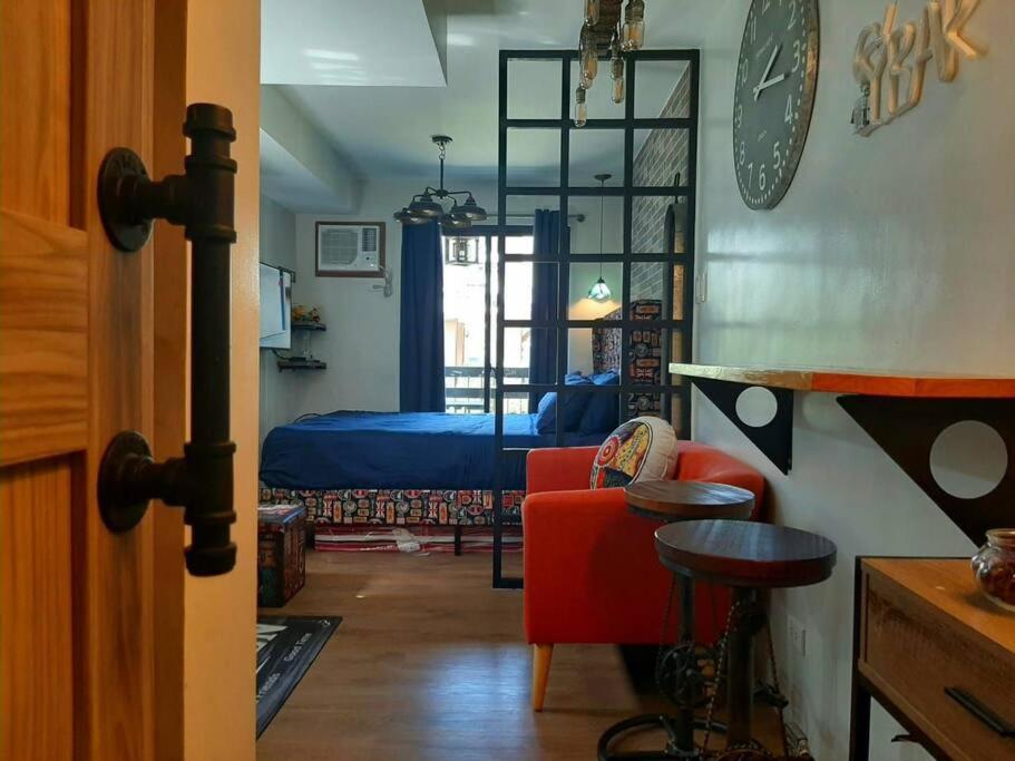 StayPlus Tagaytay London Suite 50MBPS WIFI+parking