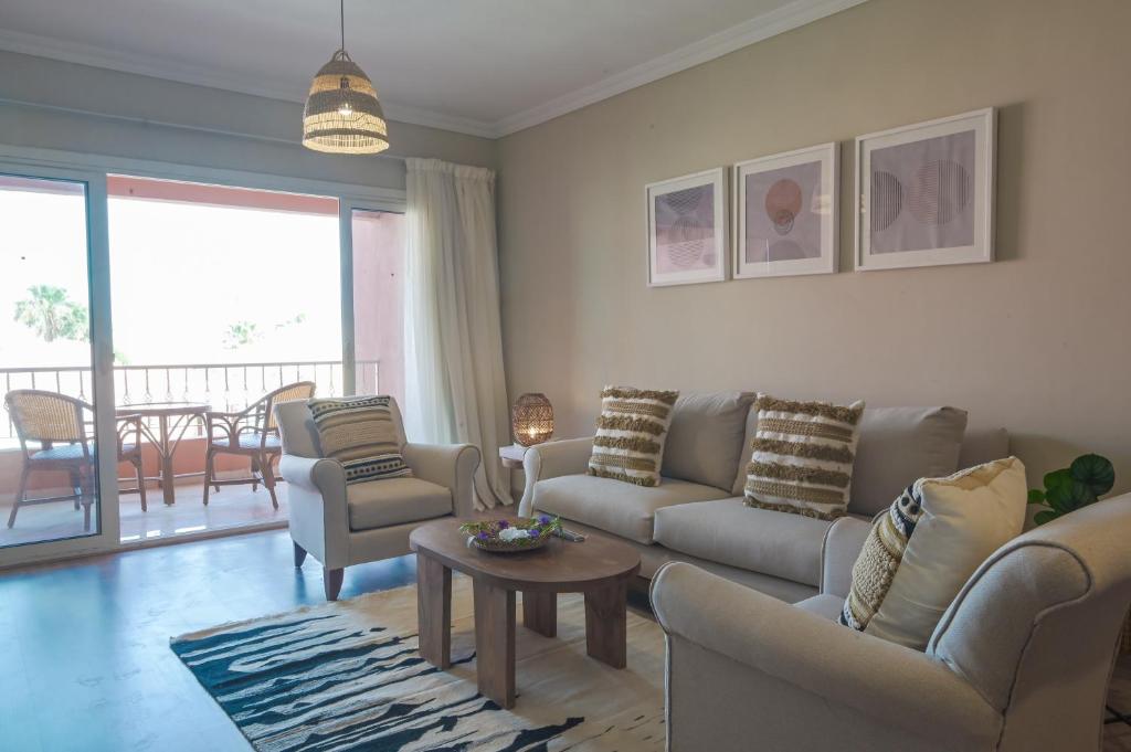 Posezení v ubytování The Bay Hotel Hurghada Marina