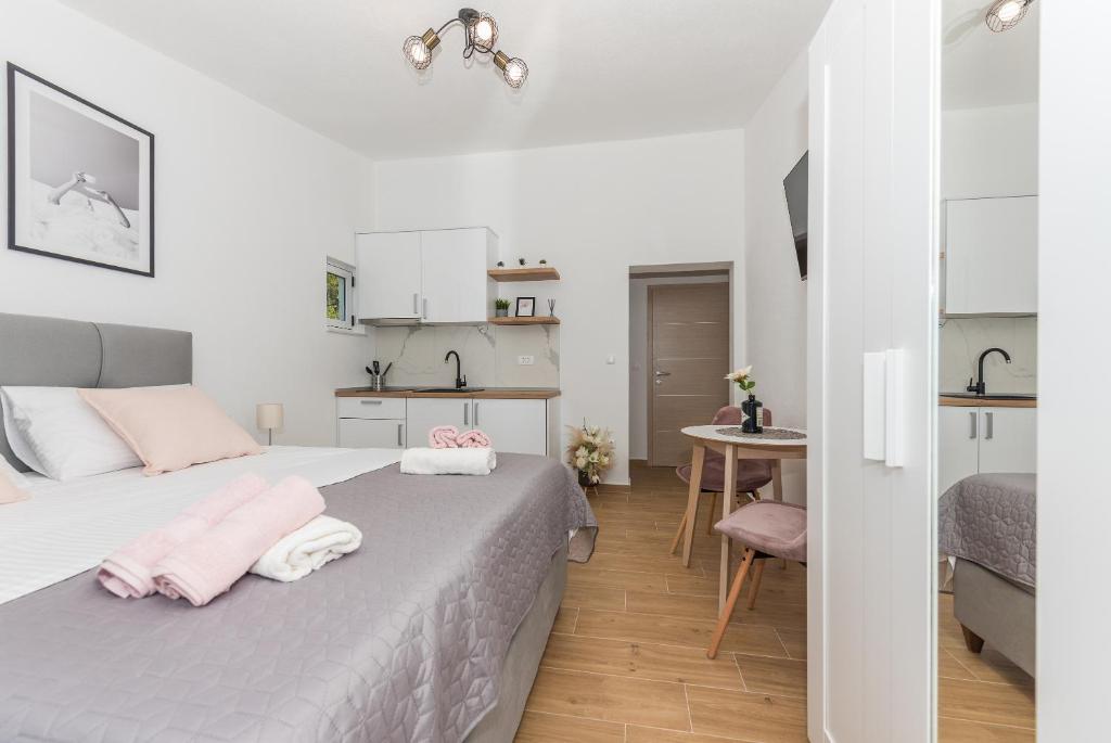 Milka Apartments - 2