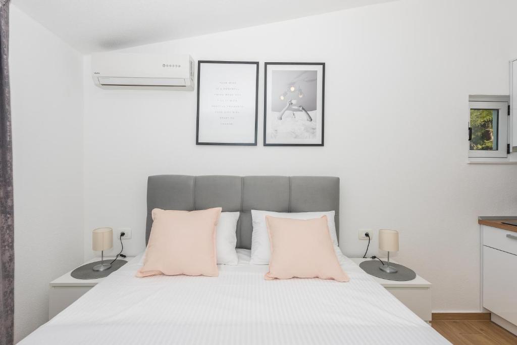 Milka Apartments - 7