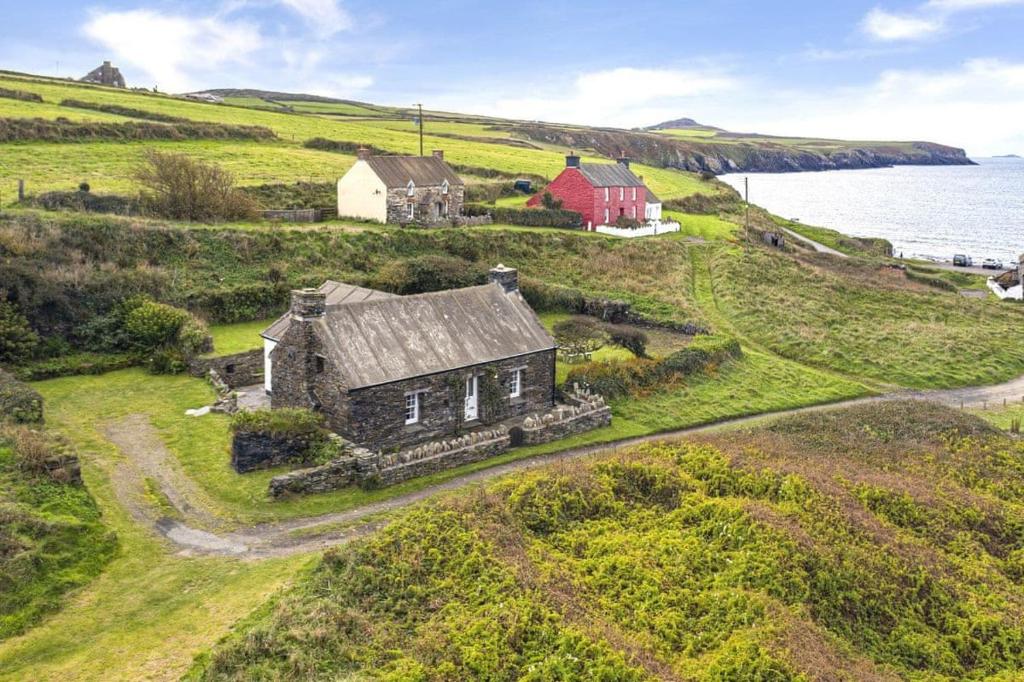 Towyn Cottage, St. Davids, UK