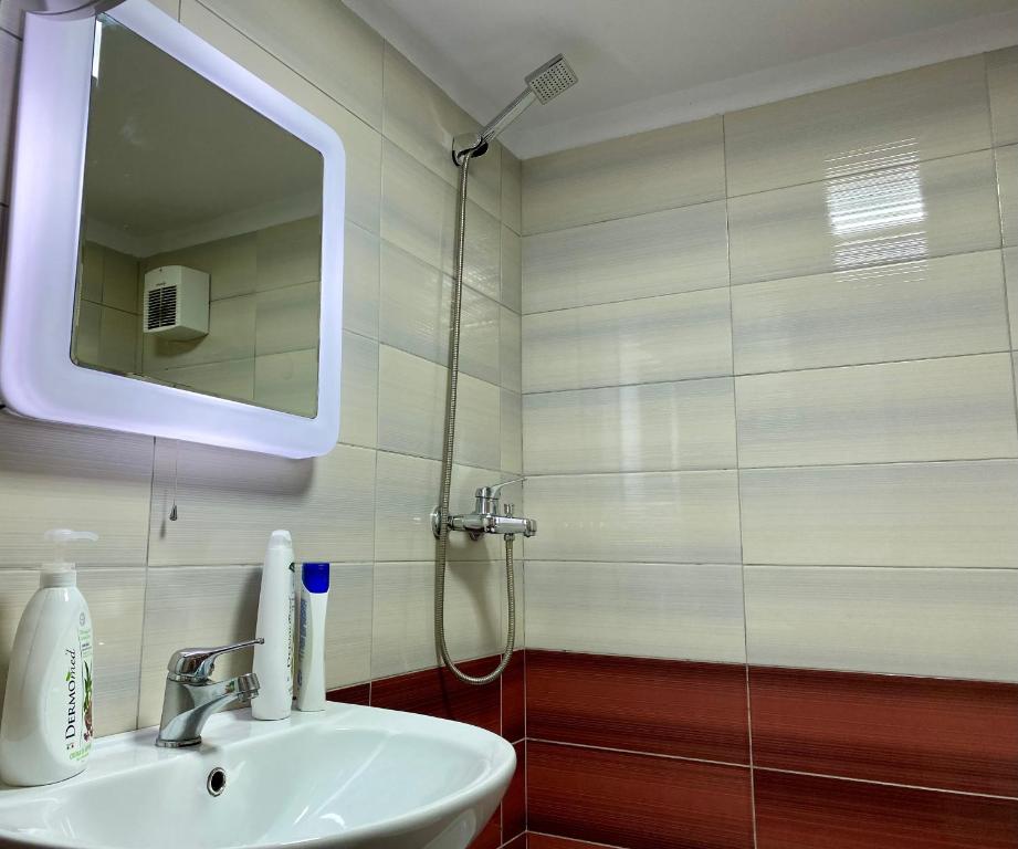 DUPLEX TIRANA CLOSE TO CITY CENTER - Imazhi 3