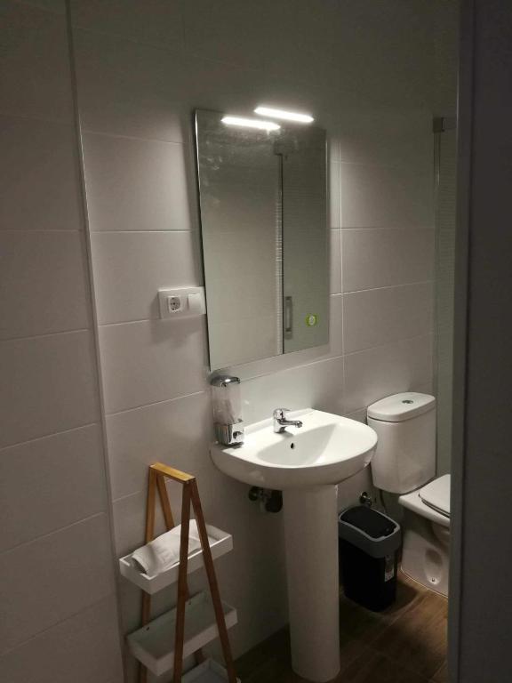 Koupelna v ubytování KubiK APARTAMENTOS K2