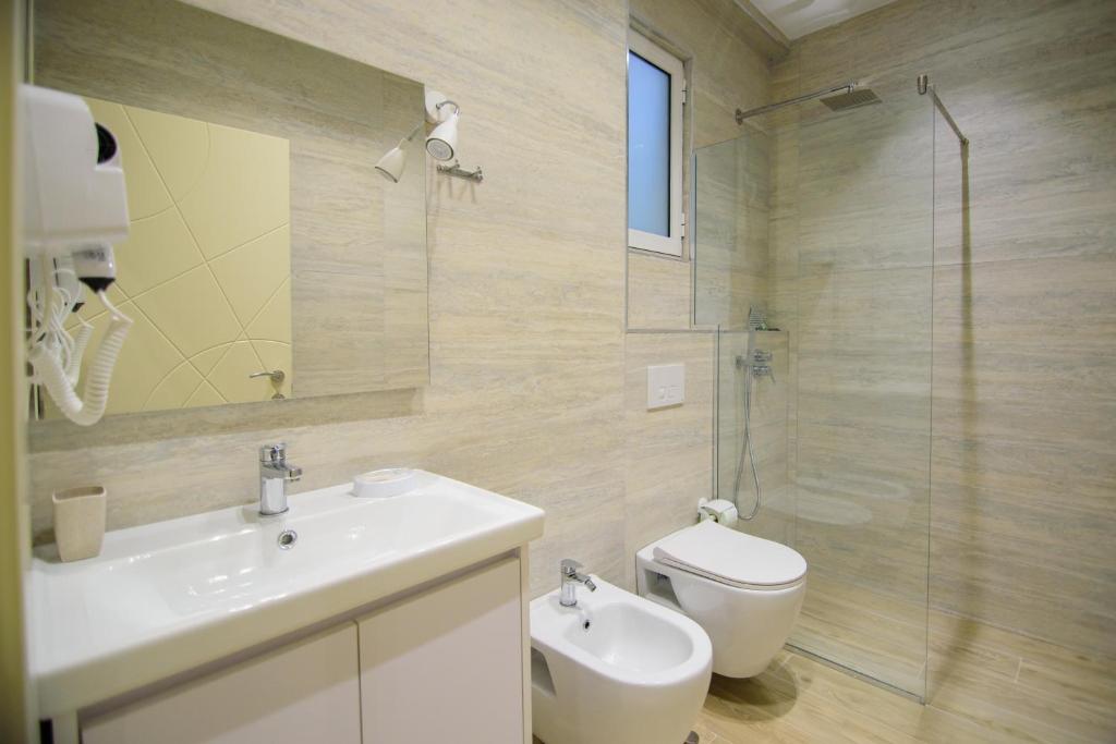 Bagno di Palm Side Hotel