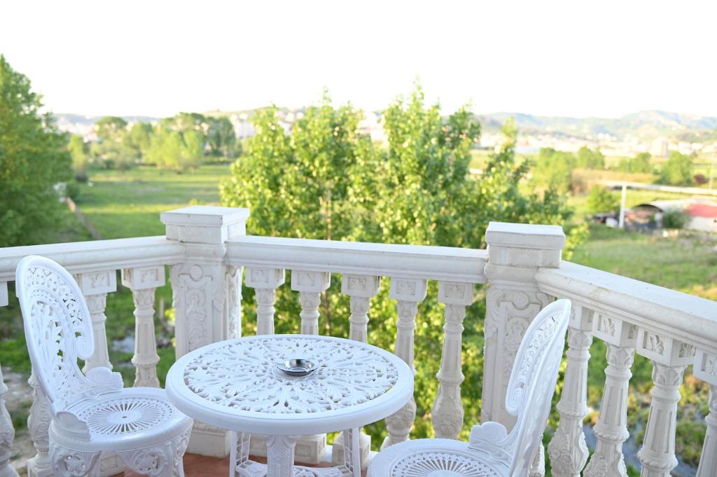 Hotel Onufri - Image 7