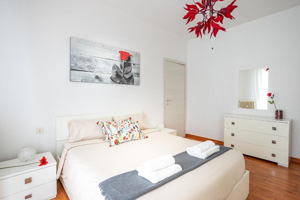 Suite 17 Monza centro,Milano centro,netflix - Housity