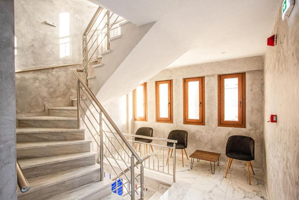 RENT HOUSE ANEMOS - 18