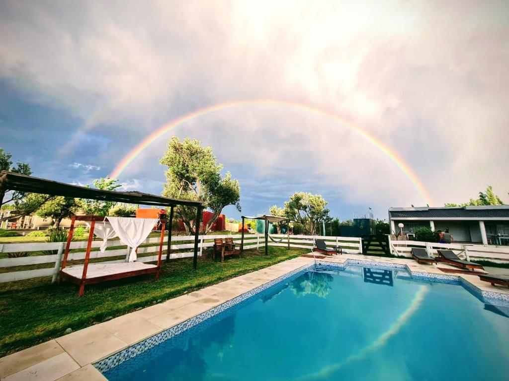 Poolen vid eller i närheten av Posada de Campo Pura Vida