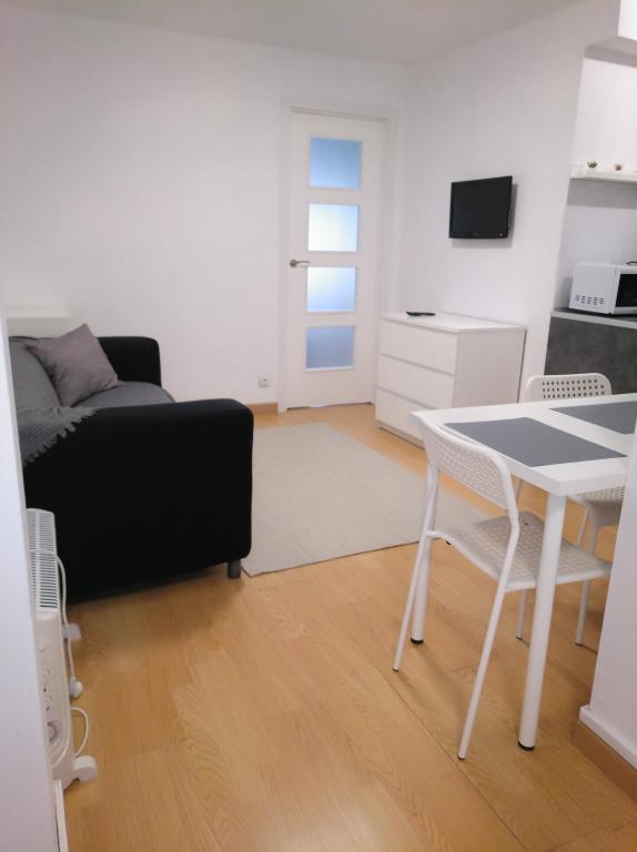 Telewizja i/lub zestaw kina domowego w obiekcie Estudio. Sada, A Coruña.