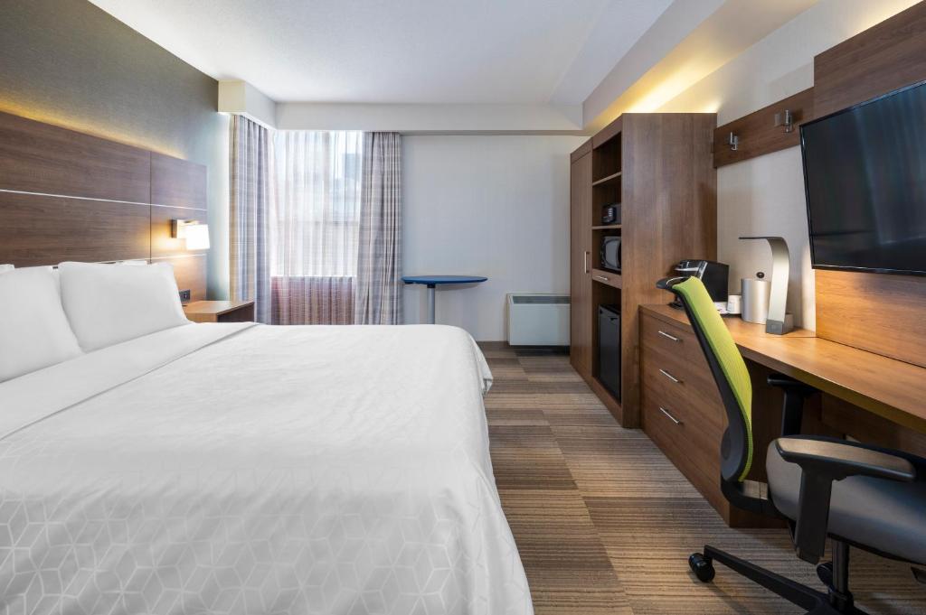 Holiday Inn Express Toronto Downtown by IHG - Resim 31