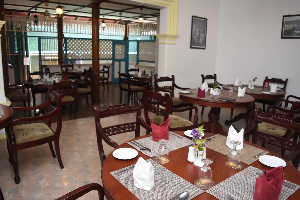 Restaurace v ubytování Centauria Hill Resort