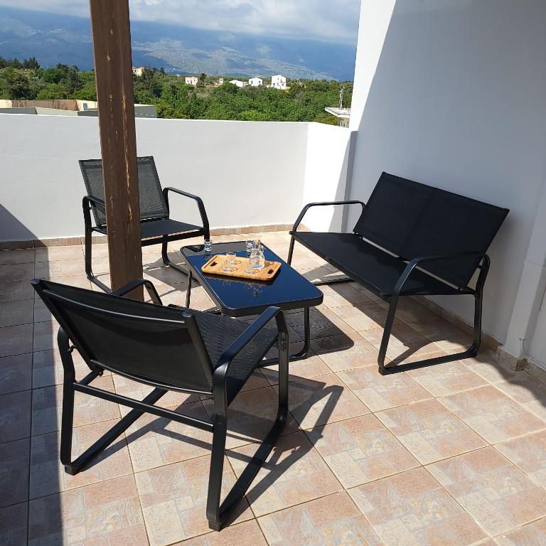 Balkón nebo terasa v ubytování Paradisos Villa - Chania, Crete