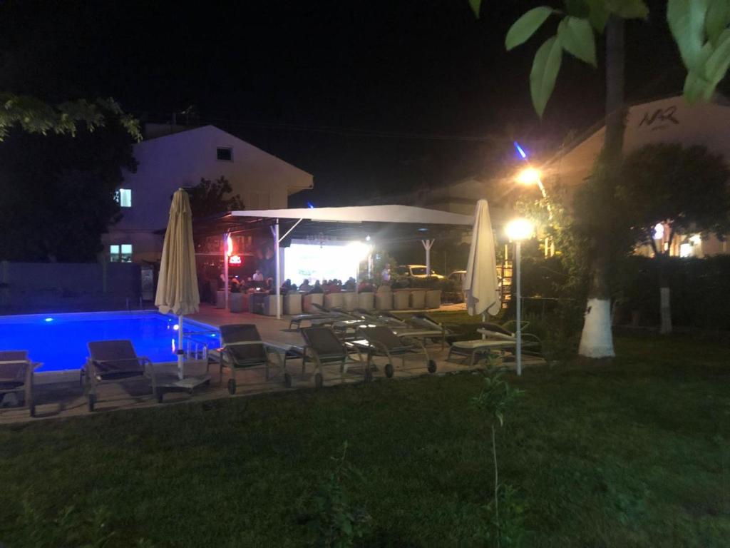 Bazén v ubytování Anita Kemer Noch Hotel - All Inclusive nebo v jeho okolí