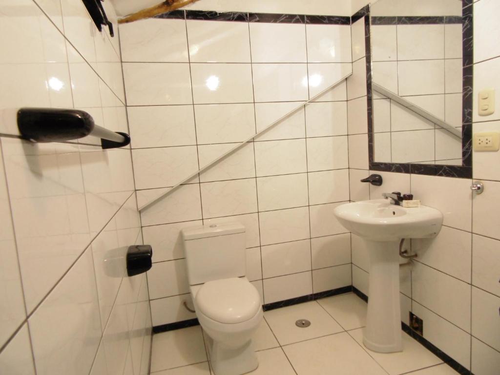Bagno di Hotel Montecristo Cusco