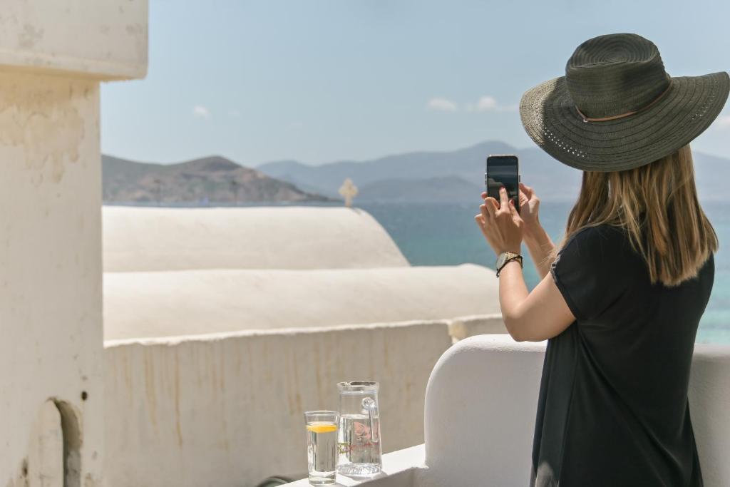 Flèria Seaview Suites - 14