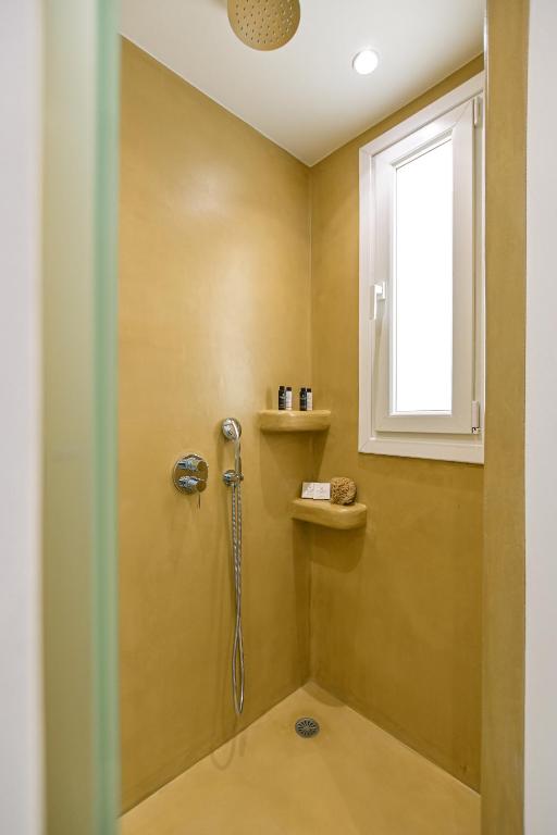 Flèria Seaview Suites - 8