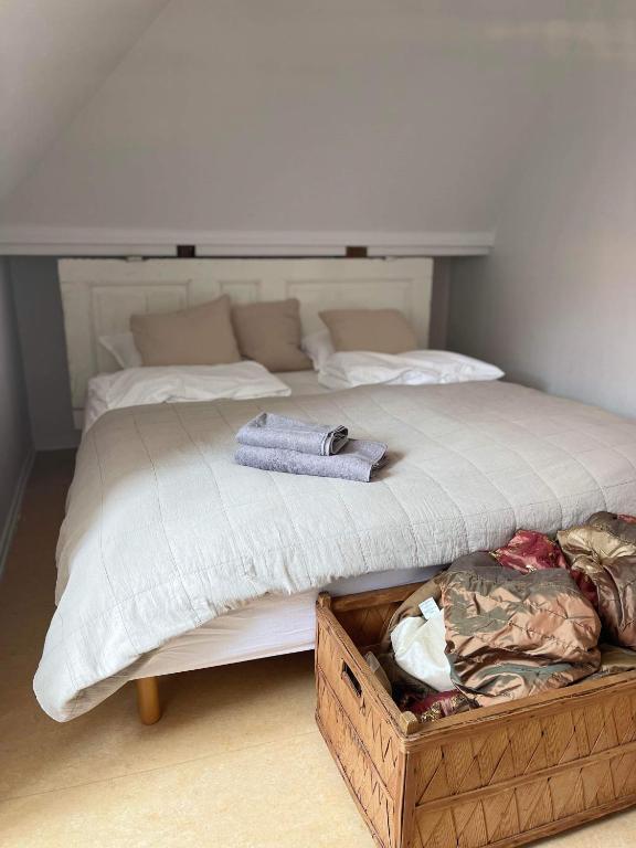 Postel nebo postele na pokoji v ubytování Kristianstad Guest House