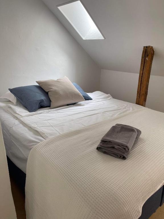Postel nebo postele na pokoji v ubytování Kristianstad Guest House