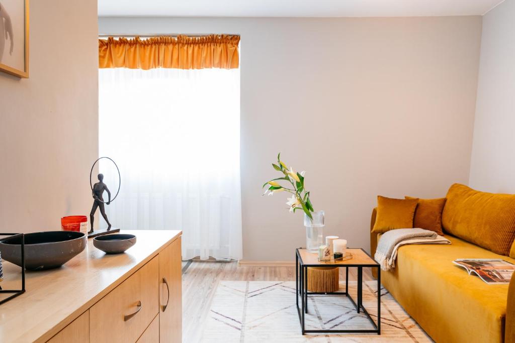 W11 - LoftAffair - Standard Apartment