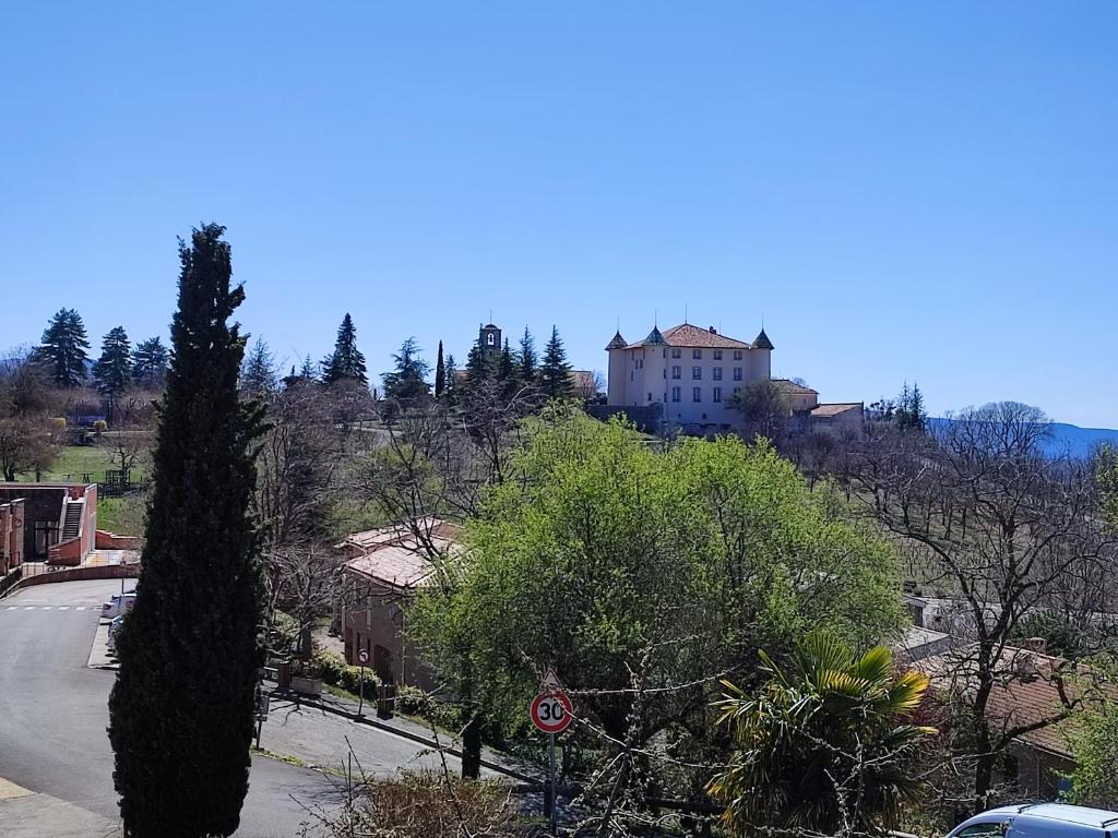 Příroda nedaleko hotelu
