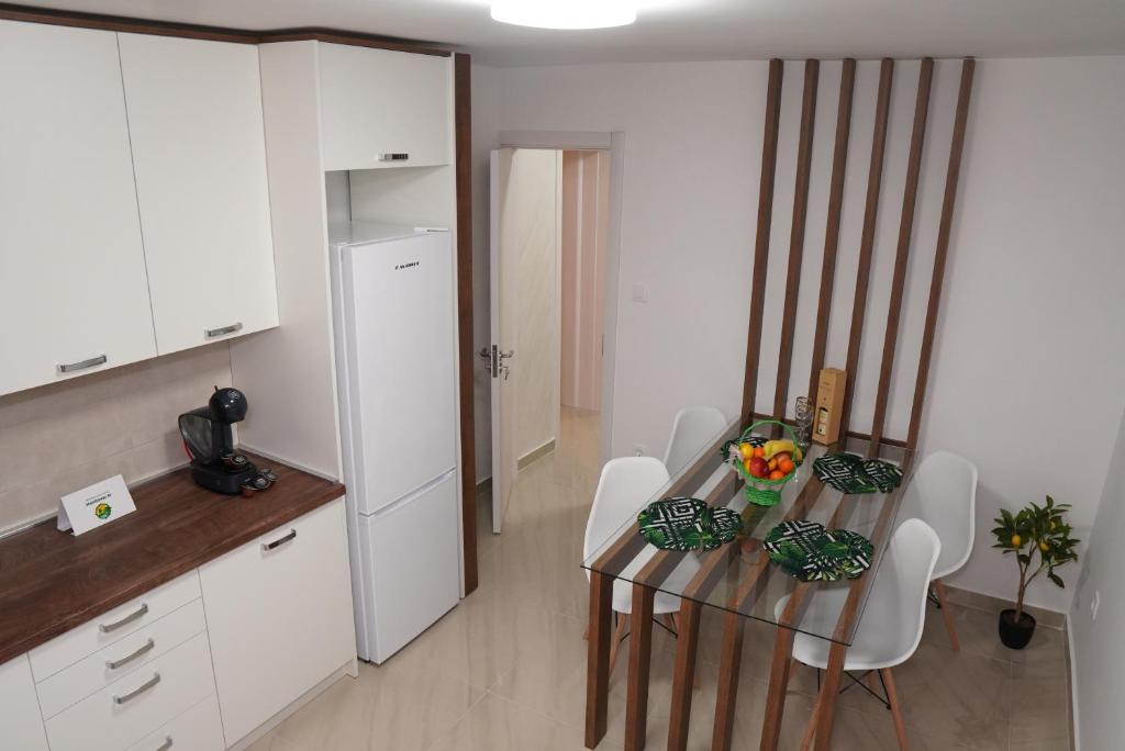 Apartments Manitovac M - 6