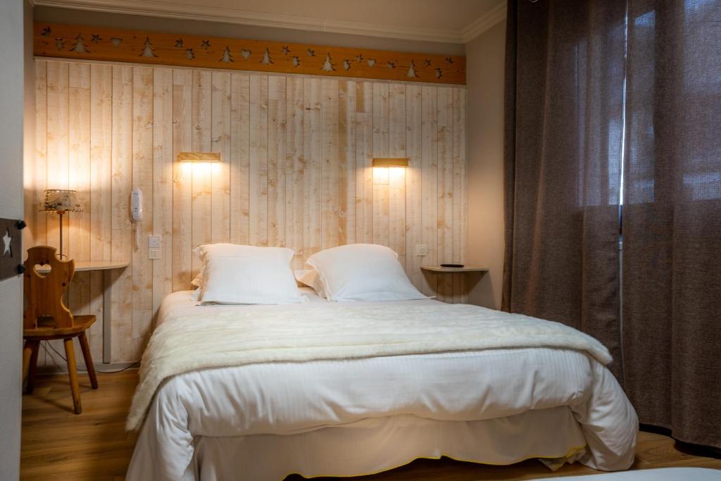 Postel nebo postele na pokoji v ubytování Hôtel La Rencluse