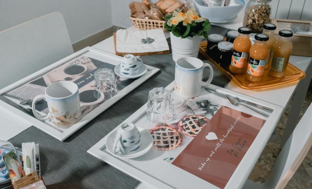 Jedlo v ubytovaní bed & breakfast alebo blízkom okolí