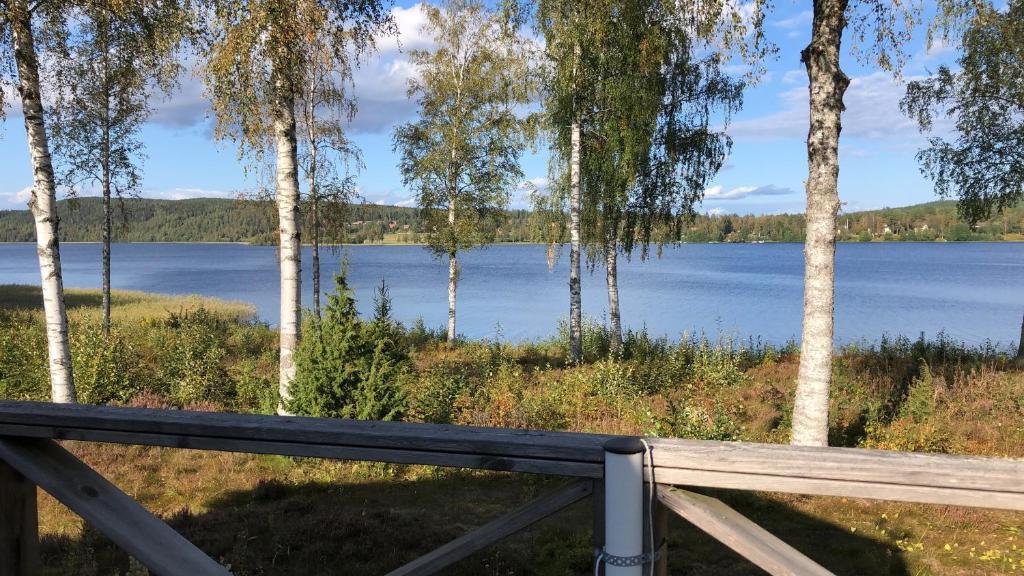 Vakantiewoning aan het water - Three-Bedroom House