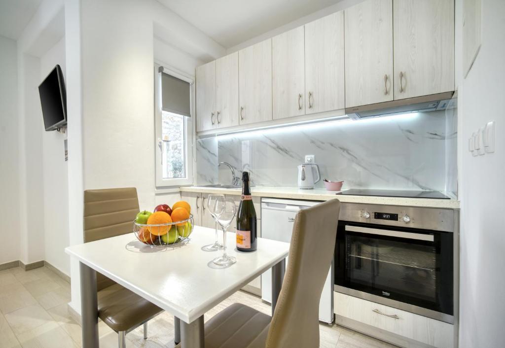 Anius Apartments - 9