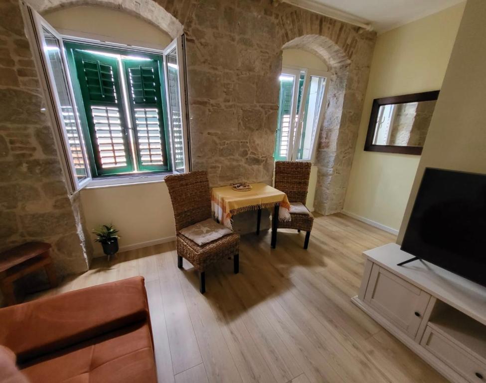 Devivi Apartments - 18