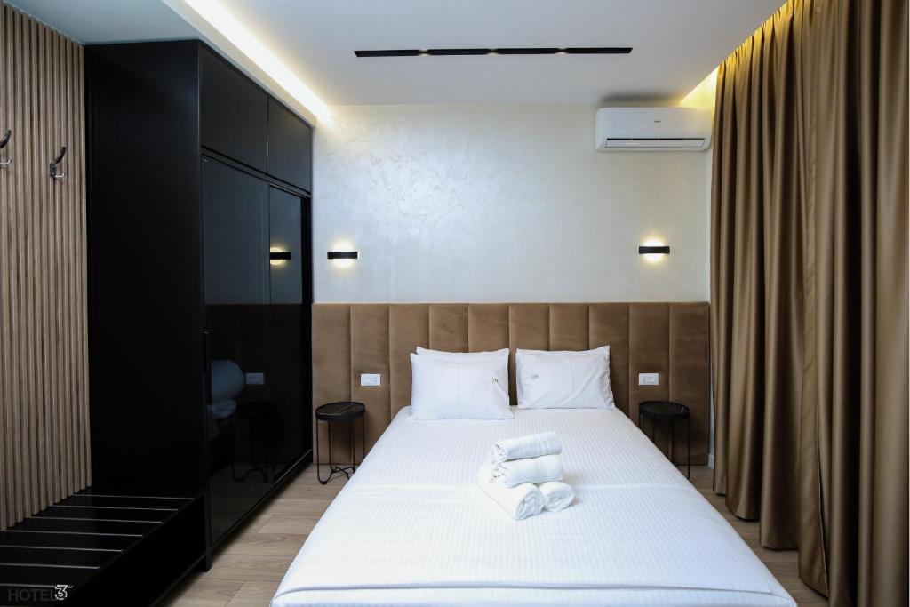 Hotel Three - Imazhi 2