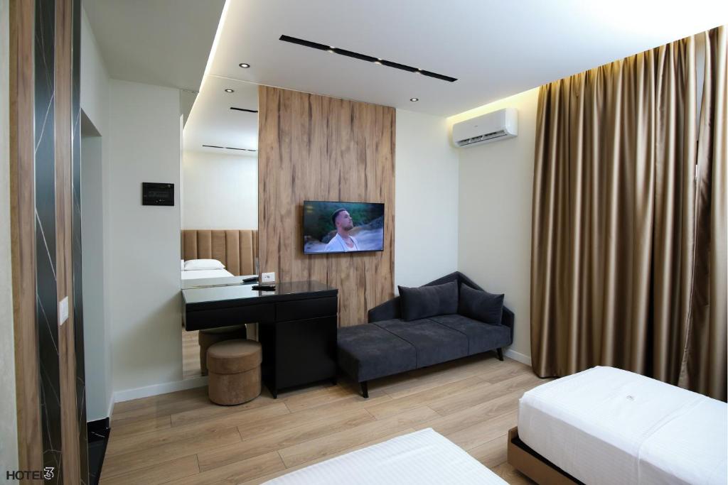 Hotel Three - Imazhi 5