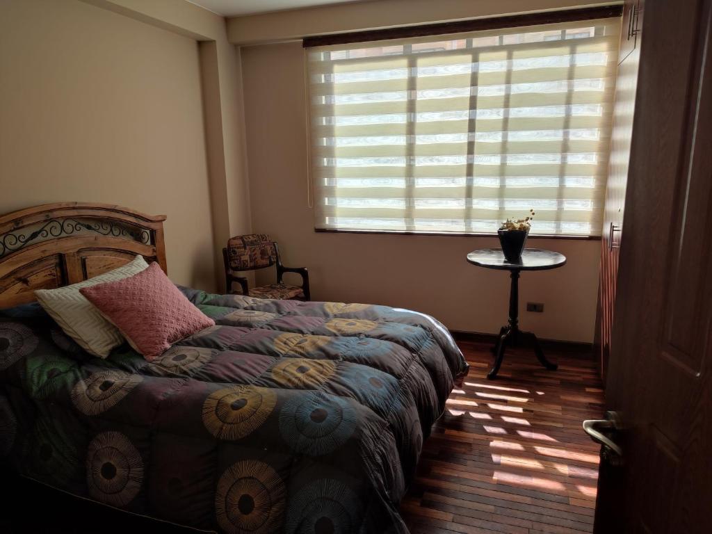 Amplia y soleada habitacion - Housity