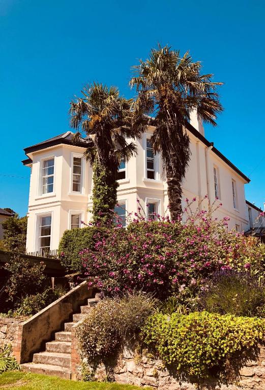 Highleigh House, Teignmouth (updated prices 2024)