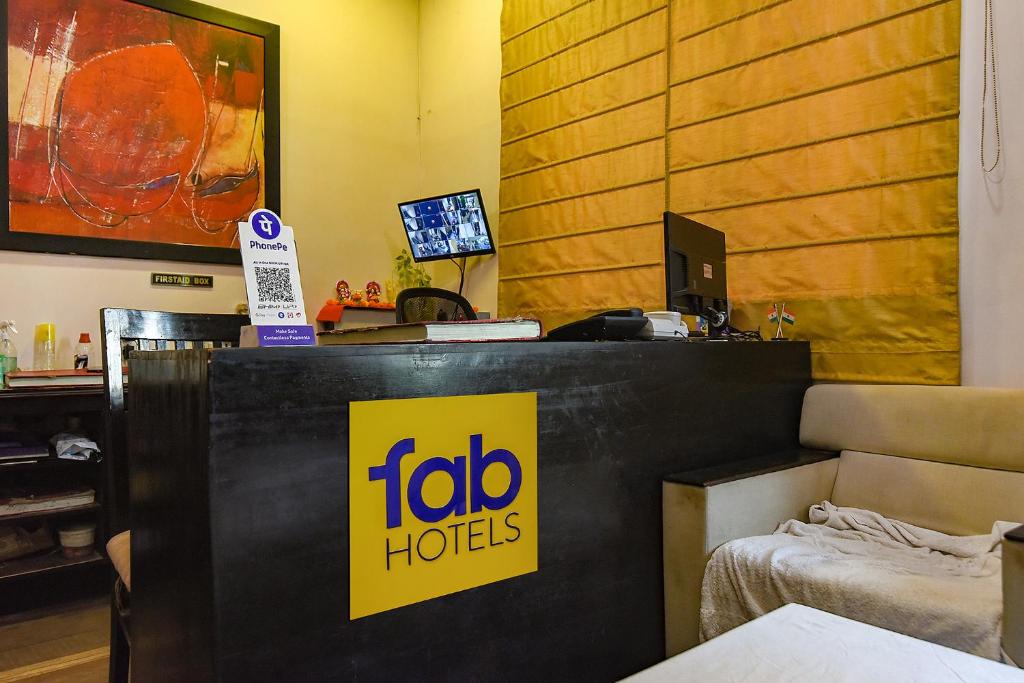 TV a/nebo společenská místnost v ubytování FabHotel All In One Saltlake - Opp BJ Market Complex