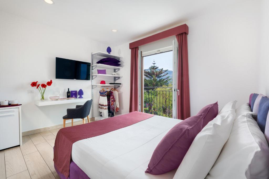 Eterea Charming Suites - 8