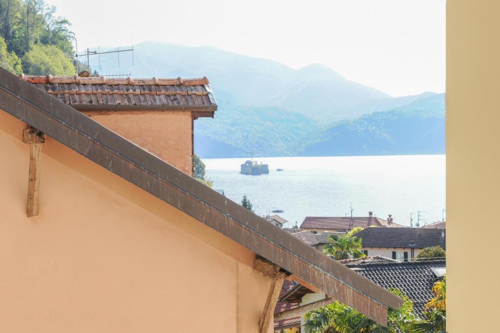 Fotografia z galérie ubytovania APPARTAMENTO TEO v destinácii Cannero Riviera