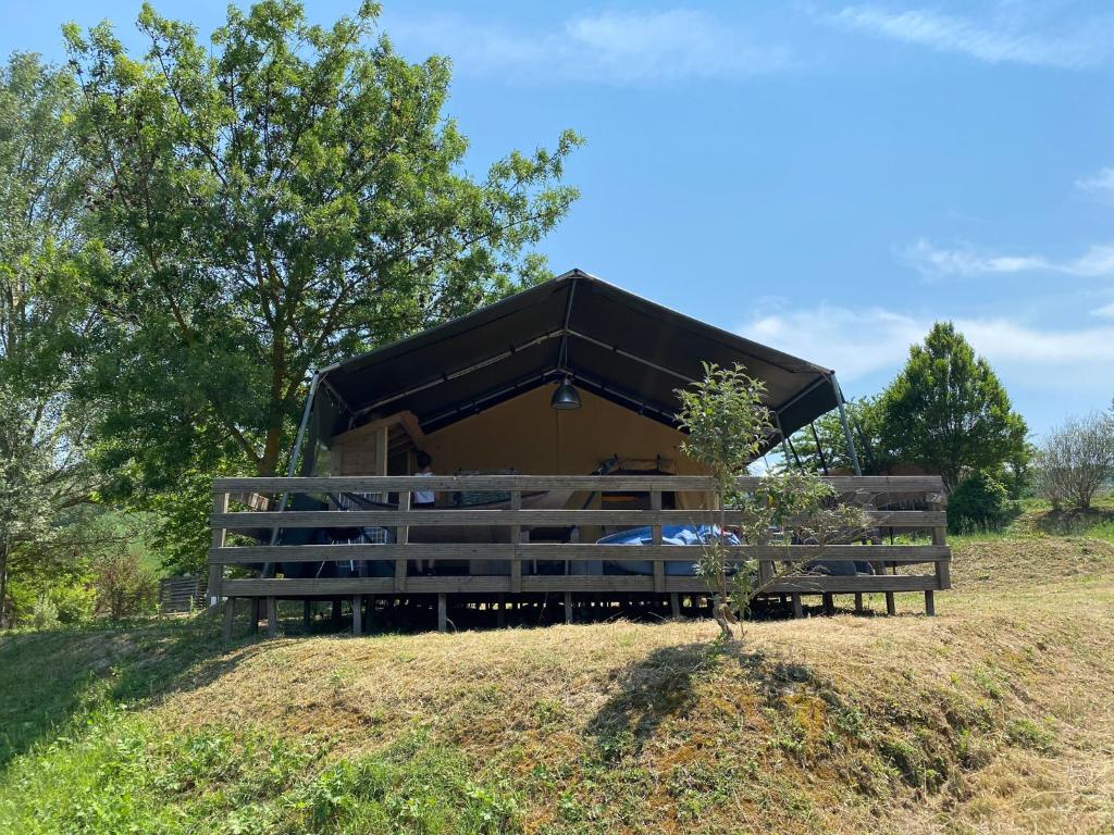 Fotografie z fotogalerie ubytování Lodge Holidays - Camping Podere Sei Poorte v destinaci Genga